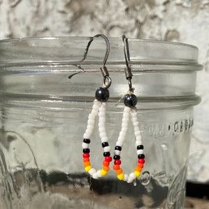 Handmade Native American Seed Bead Dangle Drop Earrings Pierced Ears